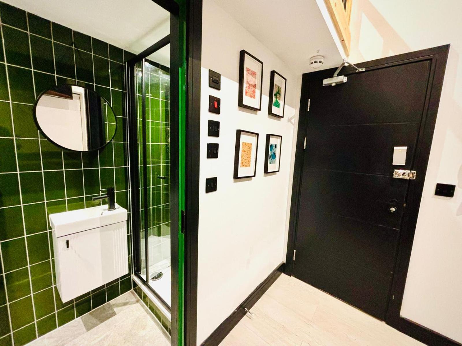 London Luxury Mezzanine Studio Flats Next Hackney Central Εξωτερικό φωτογραφία